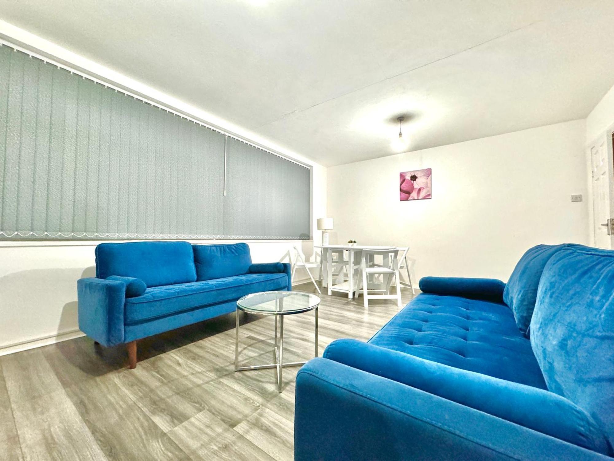 Rusholme Apartment - Sleeps 4 مانشستر المظهر الخارجي الصورة